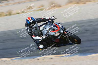 media/Mar-12-2022-SoCal Trackdays (Sat) [[152081554b]]/Turn 14 Inside (155pm)/